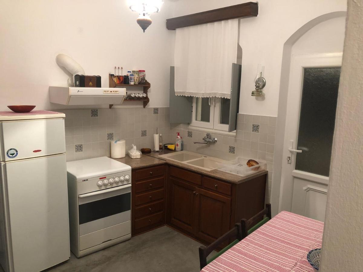 Traditional House - Apeiranthos Naxos Apérathos Екстериор снимка